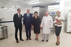 Посол передав київській лікарні медичне обладнання вартістю 4 мільйони чеських крон